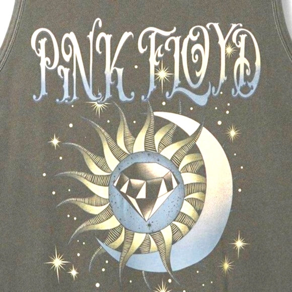 ❤️NWT VINTAGE TORRID TANK PINK FLOYD WISH YOU WERE HERE, ROCK BAND CONCERT TEE - Picture 2 of 13
